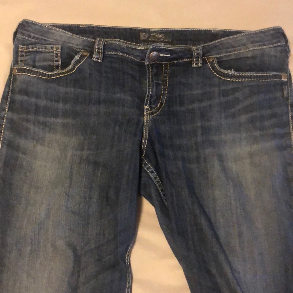 Silver Suki Capris